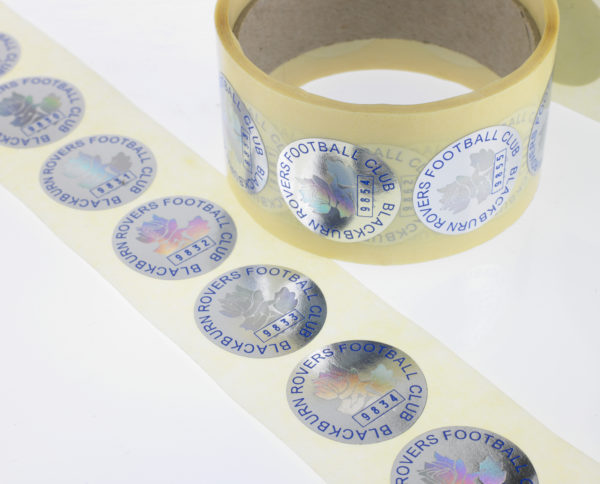 Holographic labels